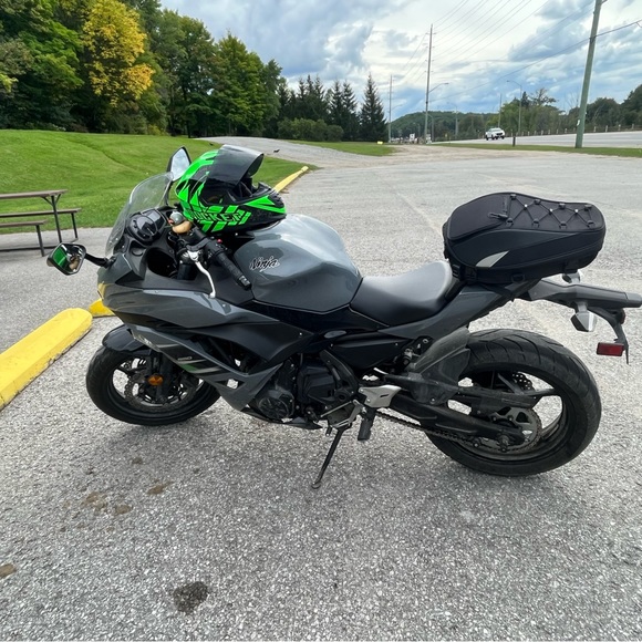 Meet your Posher, Sue - Picture 2 of 2